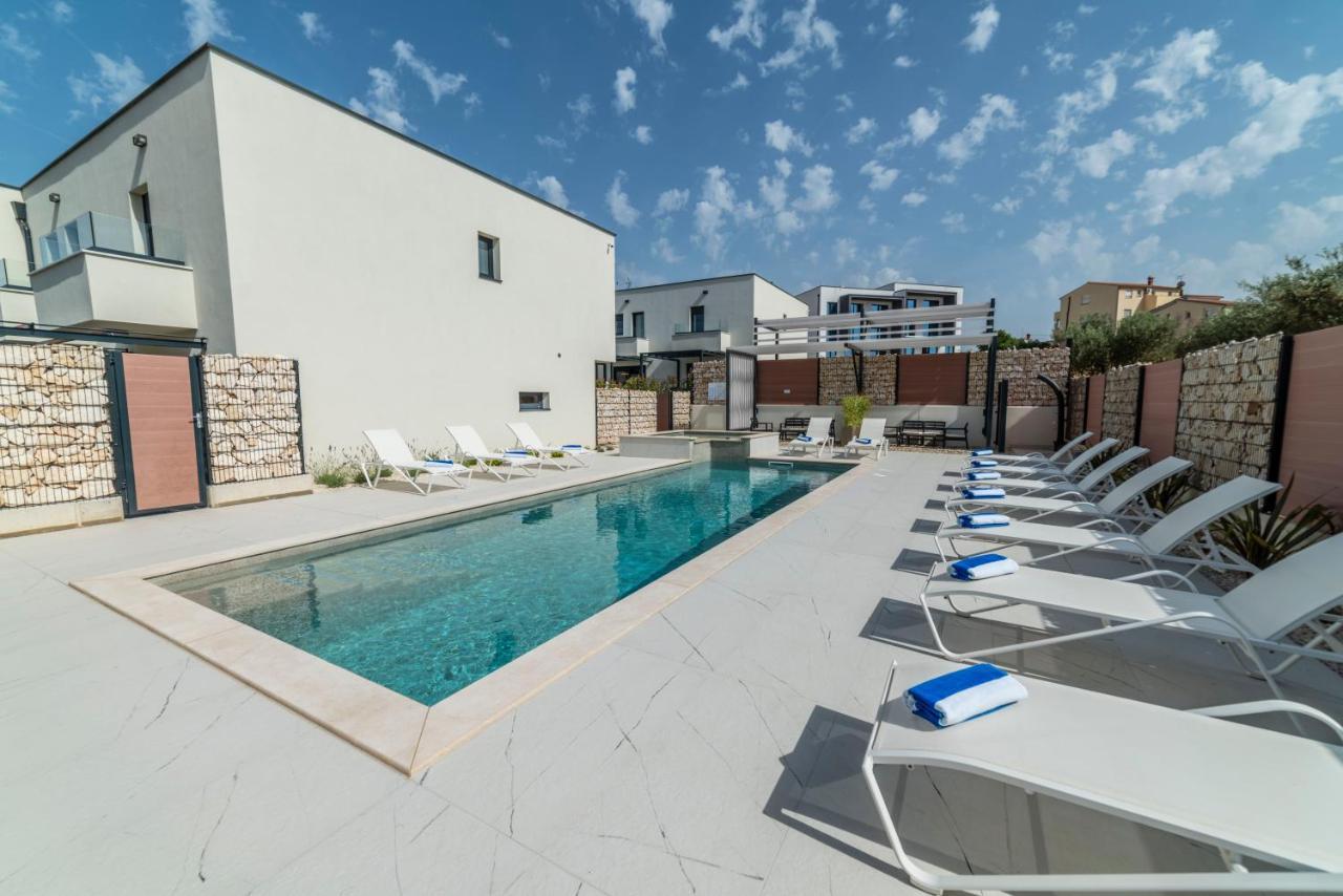 Pinna Residence - Datul Pula Exterior photo